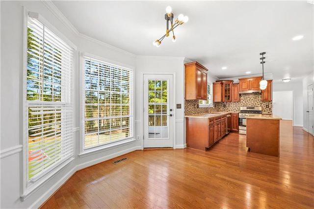 450 Shay Lind Court SW, Lilburn, GA 30047