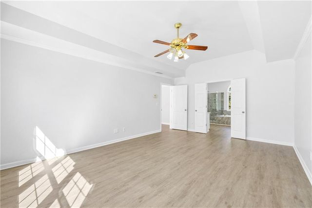 450 Shay Lind Court SW, Lilburn, GA 30047