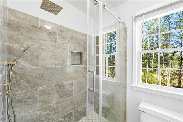 450 Shay Lind Court SW, Lilburn, GA 30047