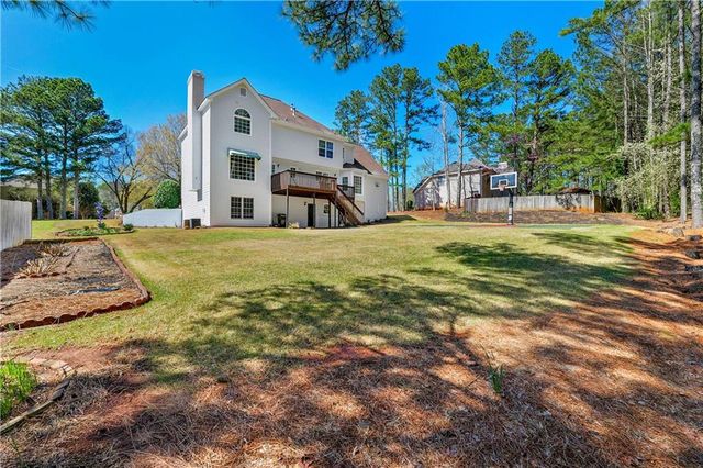 450 Shay Lind Court SW, Lilburn, GA 30047