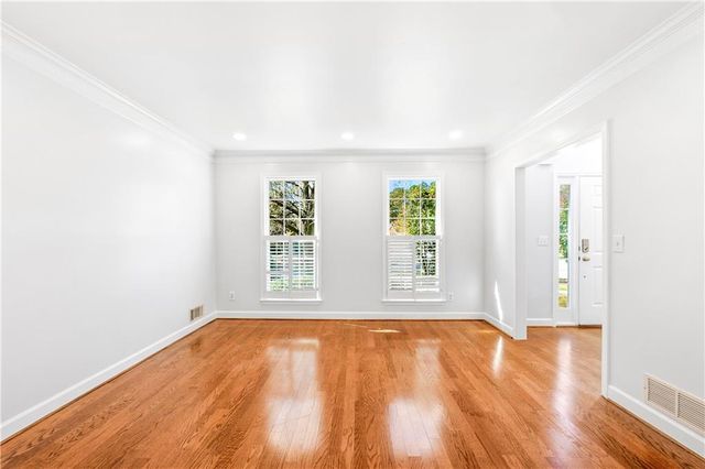 450 Shay Lind Court SW, Lilburn, GA 30047