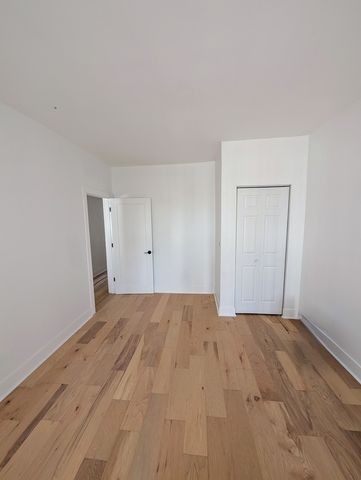 616 W Patterson Avenue 1W, Chicago, IL 60613