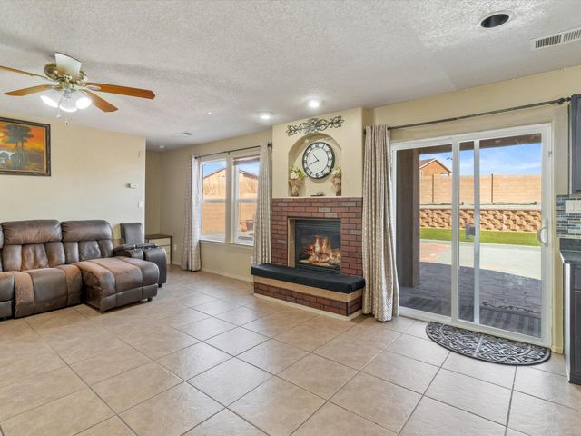 3908 Oasis Springs Road NE, Rio Rancho, NM 87144