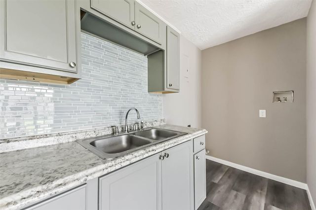 14249 Brownsville Street, Houston, TX 77015