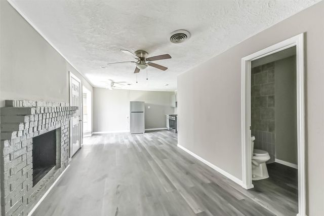 14249 Brownsville Street, Houston, TX 77015