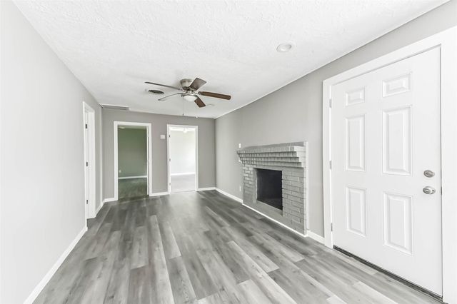14249 Brownsville Street, Houston, TX 77015