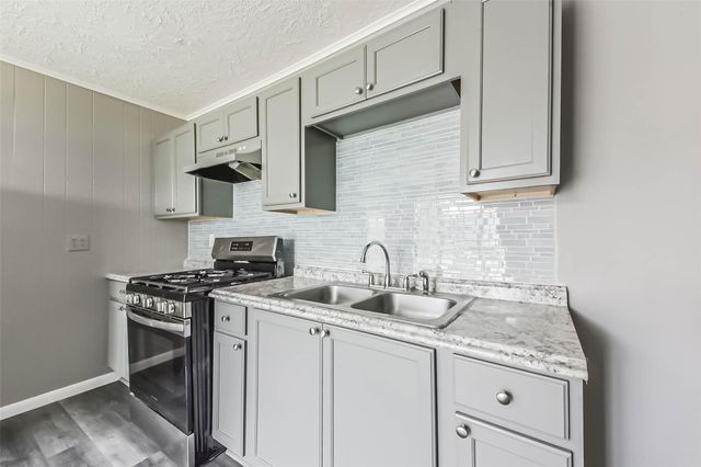 14249 Brownsville Street, Houston, TX 77015