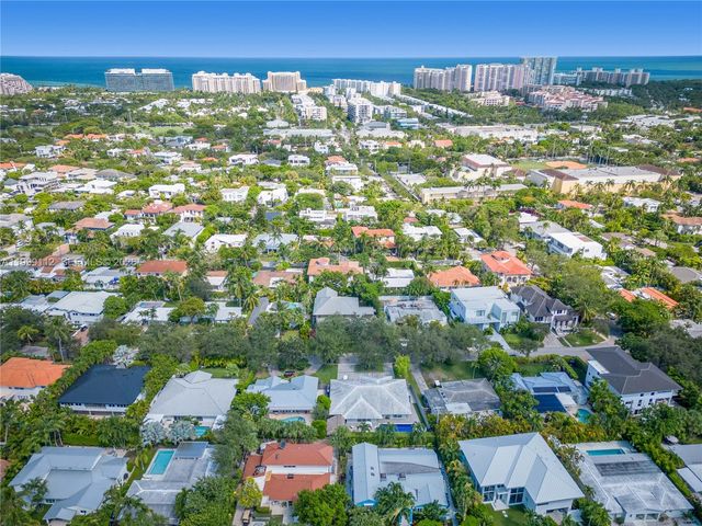 524 Warren Ln, Key Biscayne, FL 33149