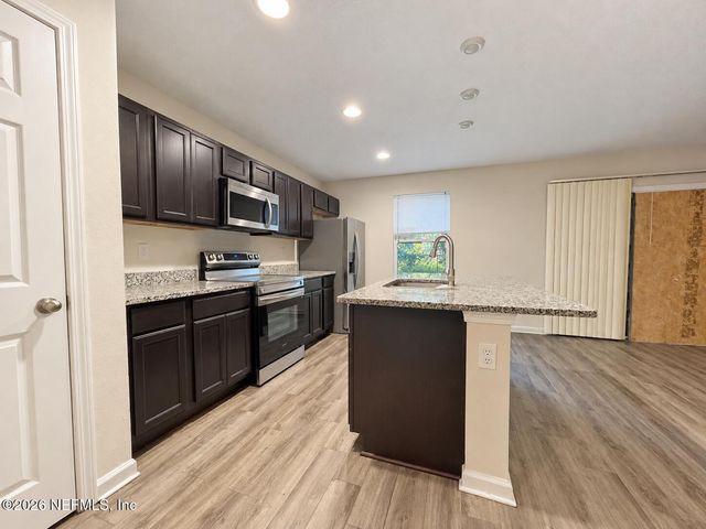 1442 GOLFAIR Boulevard, Jacksonville, FL 32209