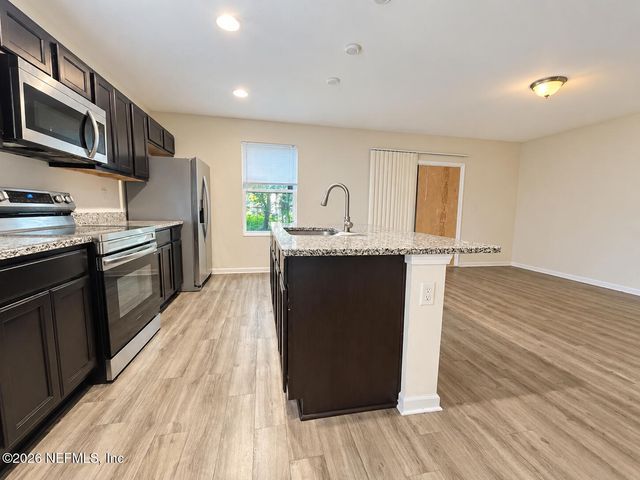1442 GOLFAIR Boulevard, Jacksonville, FL 32209