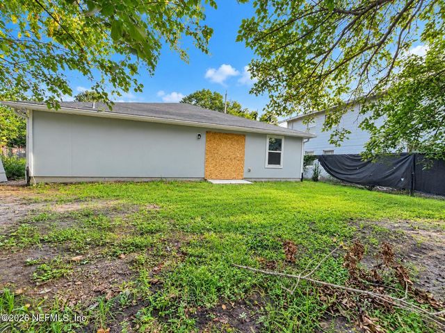 1442 GOLFAIR Boulevard, Jacksonville, FL 32209