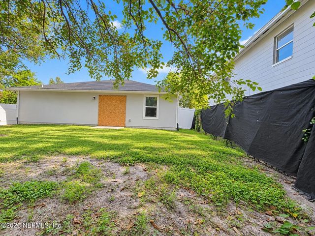 1442 GOLFAIR Boulevard, Jacksonville, FL 32209