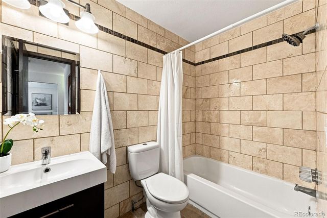 7373 W Florida Avenue 5H, Denver, CO 80232