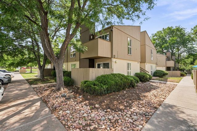 7373 W Florida Avenue 5H, Denver, CO 80232
