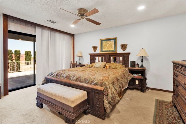 13094 Modoc Court, Apple Valley, CA 92308
