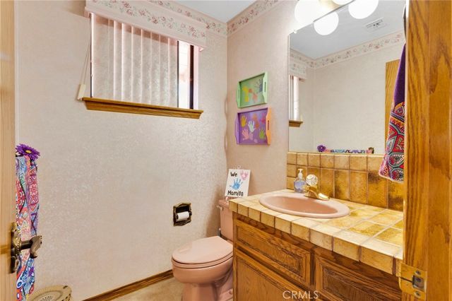 13094 Modoc Court, Apple Valley, CA 92308