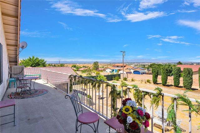 13094 Modoc Court, Apple Valley, CA 92308