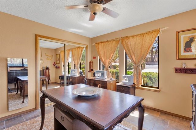 13094 Modoc Court, Apple Valley, CA 92308