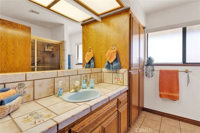 13094 Modoc Court, Apple Valley, CA 92308