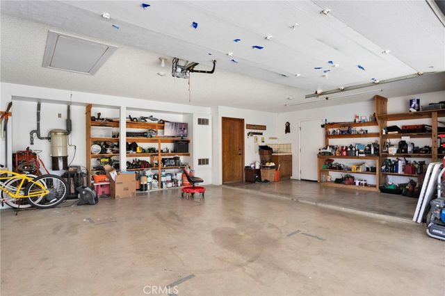 13094 Modoc Court, Apple Valley, CA 92308