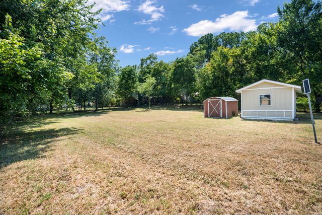 408 W Heron Street, Denison, TX 75020