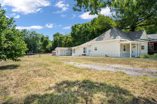 408 W Heron Street, Denison, TX 75020