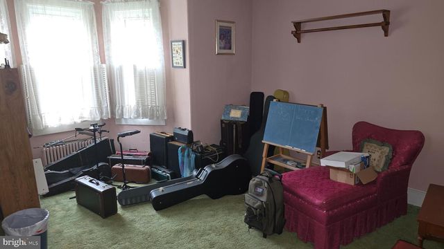 31 N MARKET ST, Fawn Grove, PA 17321