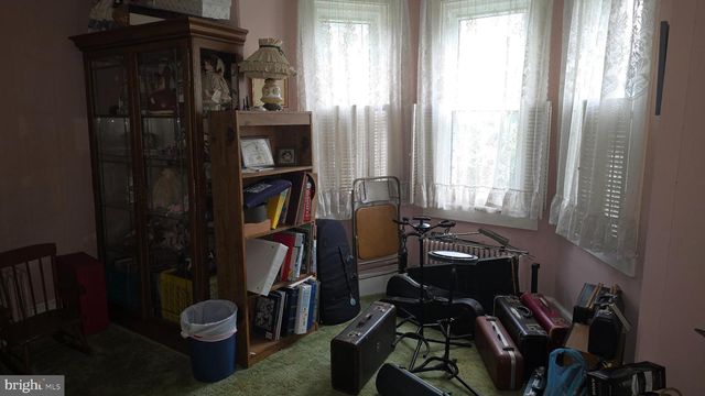 31 N MARKET ST, Fawn Grove, PA 17321