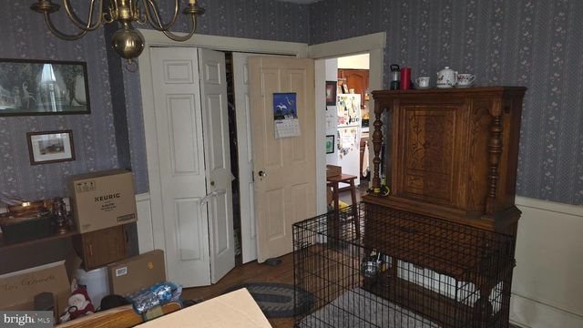 31 N MARKET ST, Fawn Grove, PA 17321