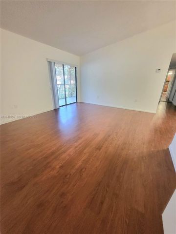 18845 NW 62nd Avenue 207, Hialeah, FL 33015