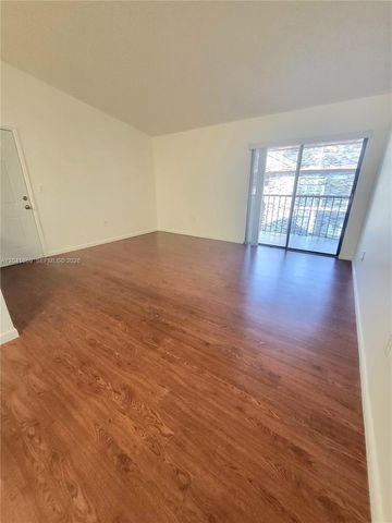 18845 NW 62nd Avenue 207, Hialeah, FL 33015
