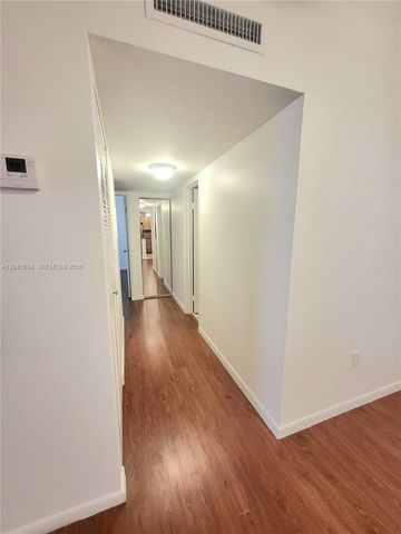 18845 NW 62nd Avenue 207, Hialeah, FL 33015