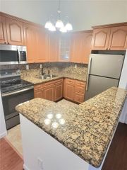 18845 NW 62nd Avenue 207, Hialeah, FL 33015