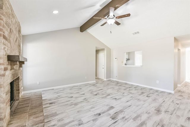 8046 Split Pine Drive, Houston, TX 77040