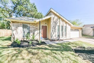 8046 Split Pine Drive, Houston, TX 77040