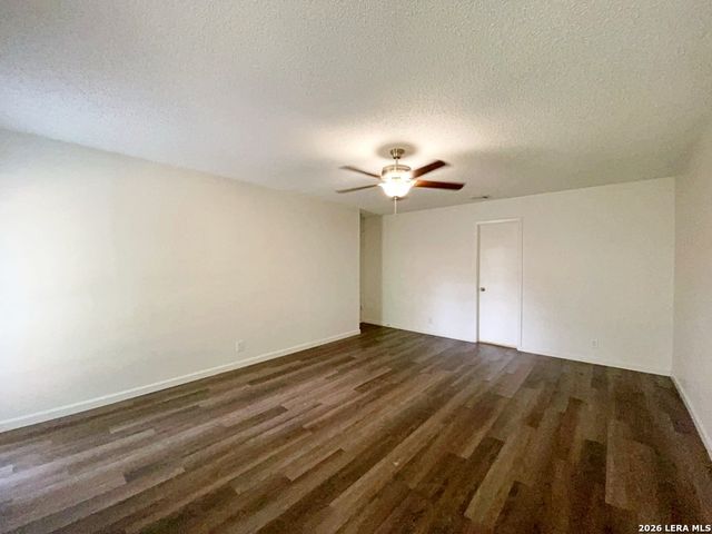 7678 Tarrasa, San Antonio, TX 78239