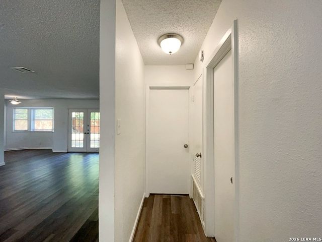 7678 Tarrasa, San Antonio, TX 78239