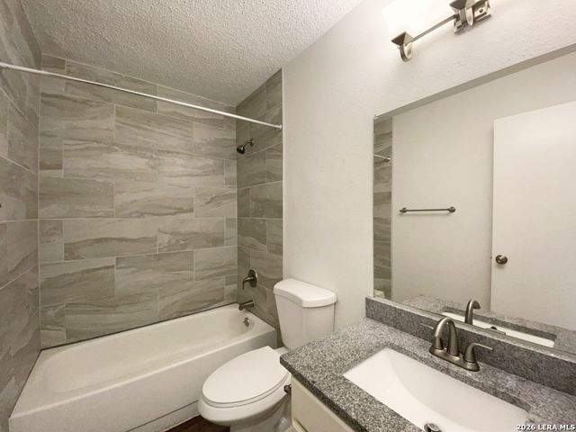 7678 Tarrasa, San Antonio, TX 78239