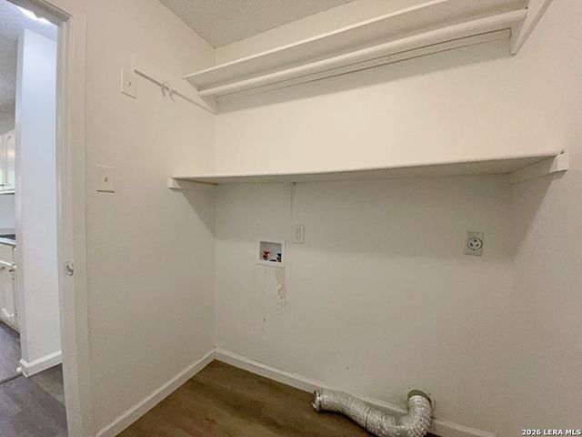 7678 Tarrasa, San Antonio, TX 78239