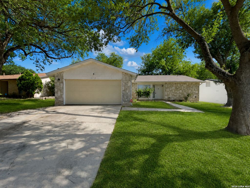 7678 Tarrasa, San Antonio, TX 78239