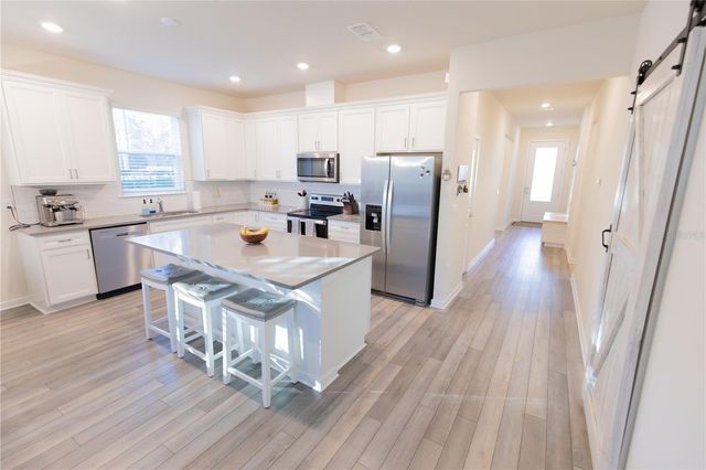 2195 CANOPY TERRACE BOULEVARD, Deland, FL 32724