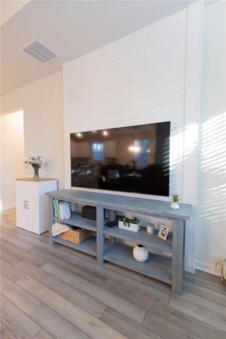 2195 CANOPY TERRACE BOULEVARD, Deland, FL 32724