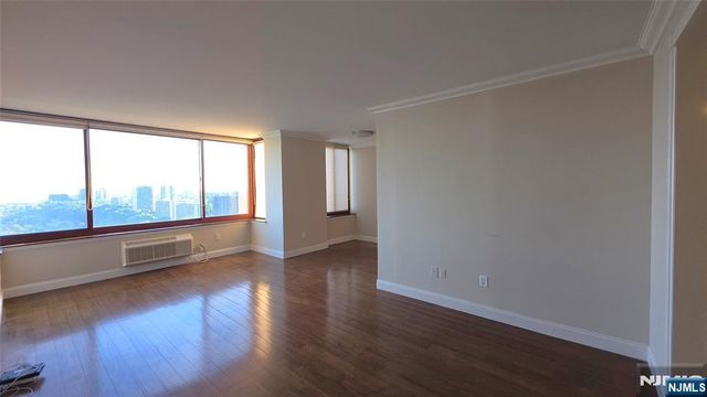 100 Old Palisade Road 3609, Fort Lee, NJ 07024