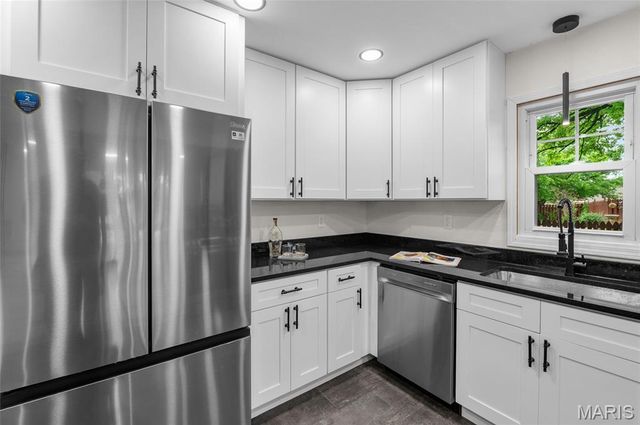 4104 BRADEN Avenue, Granite City, IL 62040
