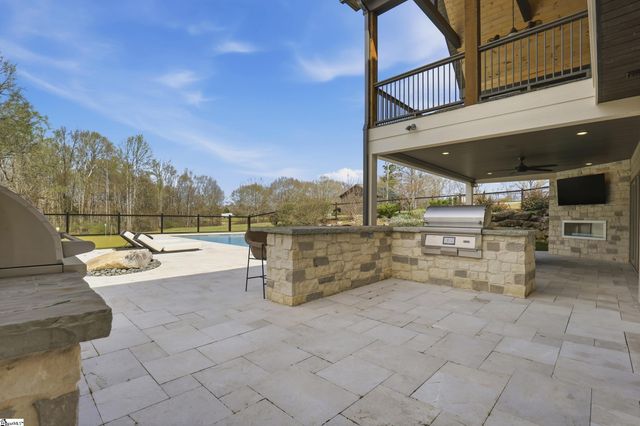 602 Jenkins Bridge Road, Simpsonville, SC 29680