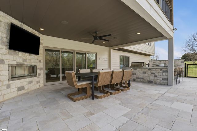 602 Jenkins Bridge Road, Simpsonville, SC 29680