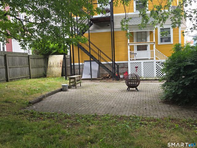 16 Tilley Street 3, New London, CT 06320
