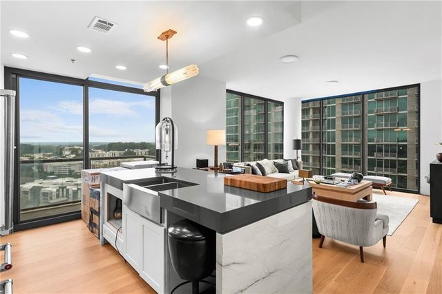 270 17th Street NW 2012, Atlanta, GA 30363