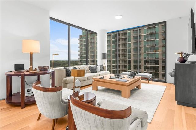 270 17th Street NW 2012, Atlanta, GA 30363