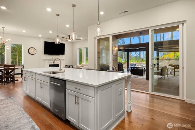 13822 127th Street NE, Lake Stevens, WA 98258